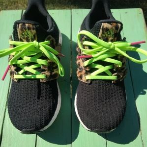 Adidas DNA women's 4.5